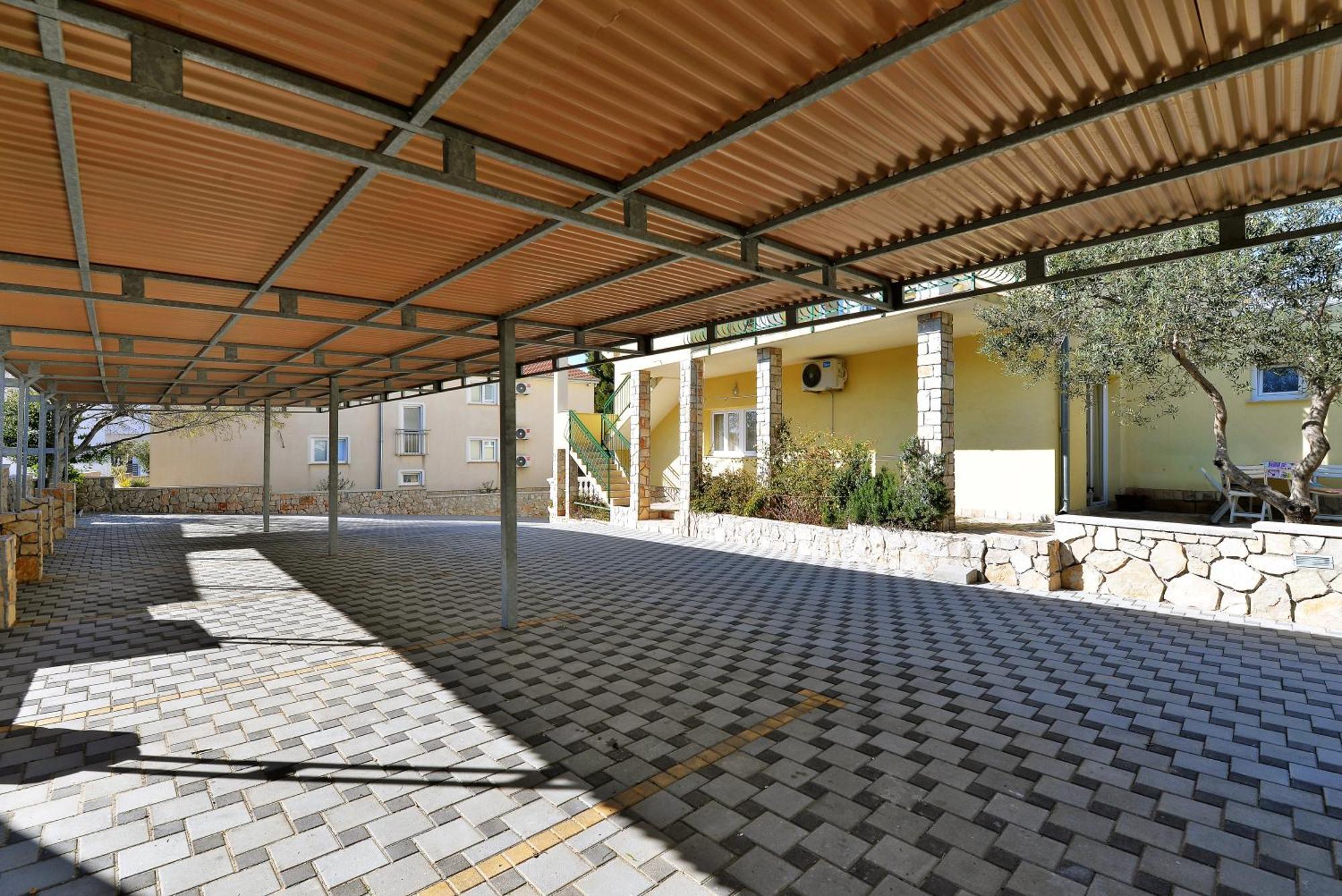 Apartments Goranka 2 Murter Exterior photo